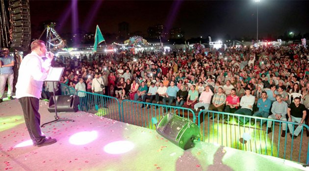 Kubbeli Han’da Yıldızlar Geçidi