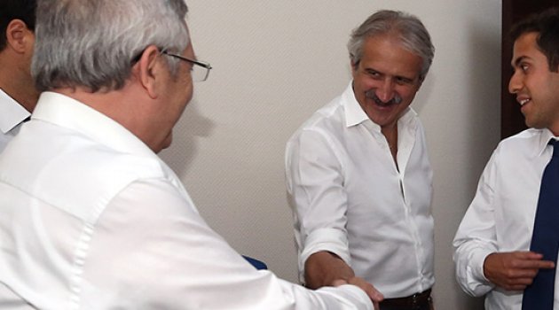 "Kulağından tuttuğum gibi atarım"