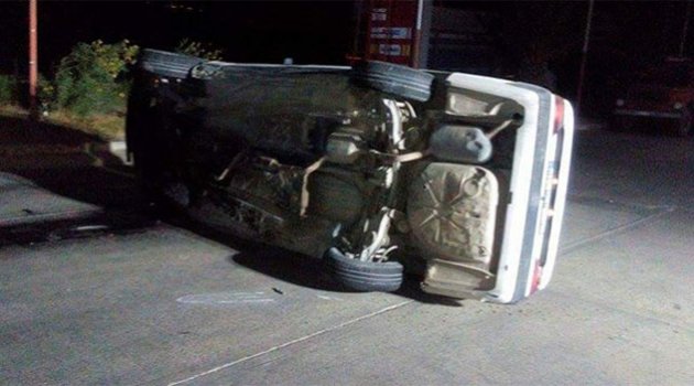 Kullandığı otomobilin altında can verdi
