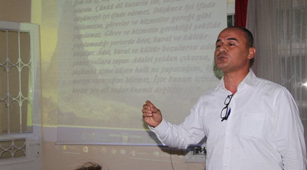 ‘Kullanılmayan sözcükleri ölüme mahkûm ediyoruz’