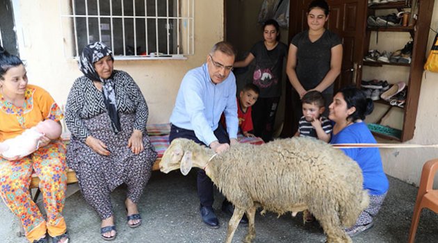Kurbanlıklar Başkan Çelikcan'dan