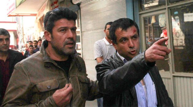 Kuryeyi dövüp 3 kilo altını gasp ettiler