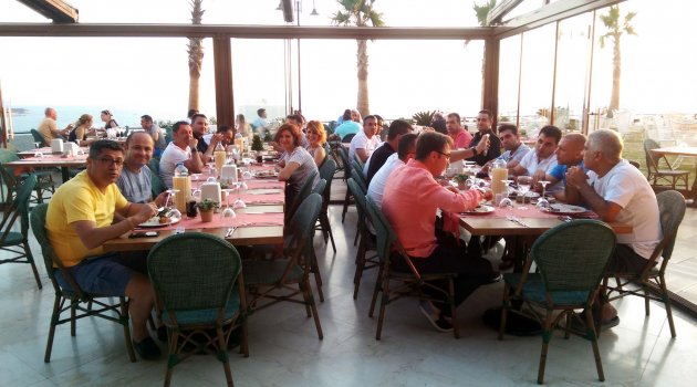 Kuşadası perakende grup toplantısı gerçekleşti