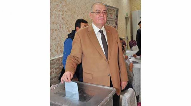 Kuyumcularda başkan değişmedi