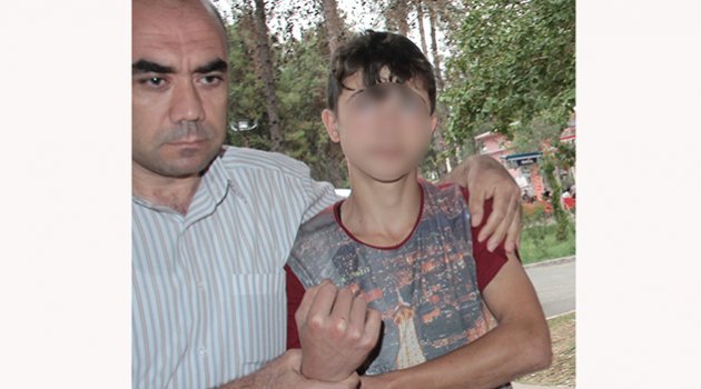‘Kuzenim bıçağı sapladı’