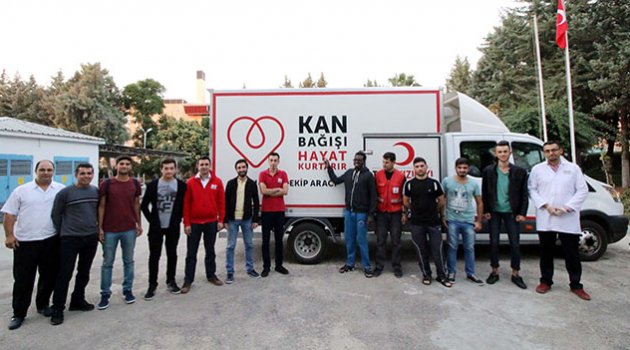 KYK Adana Sümer Öğrenci Yurdu’ndan Kızılay’a kan bağışı