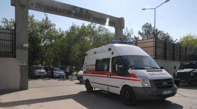 Lice'deki 3 şehit törenle memleketlerine uğurlandı