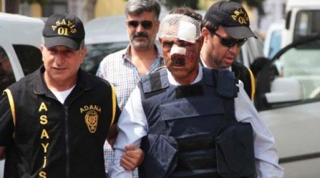 Linç edilmek istenen eş katili koca hastaneye yatırıldı