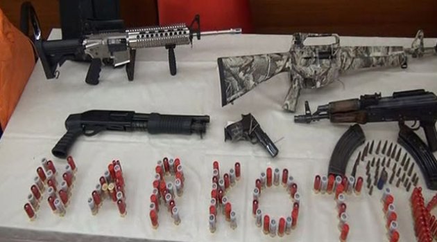 Lüks villadan cephanelik çıktı