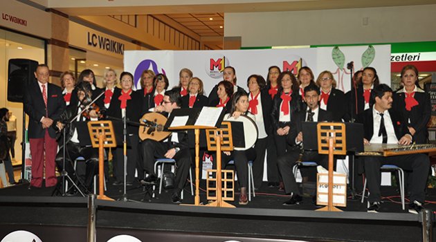 M1’de ‘Ölmeyen Şarkılar’ konseri