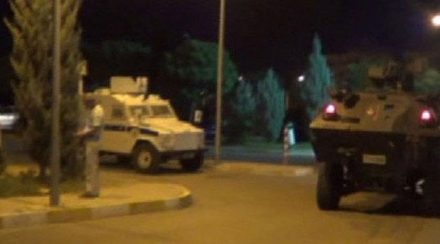 Mardin ve Hakkari'de polise saldırı: 5 şehit
