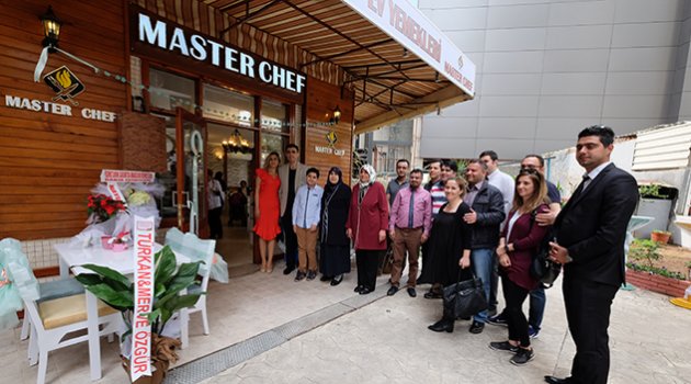 Master Chef Cafe ve  Restaurant hizmete girdi