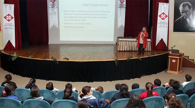 Mavisel Yener’le “Şiir Atölyesi”