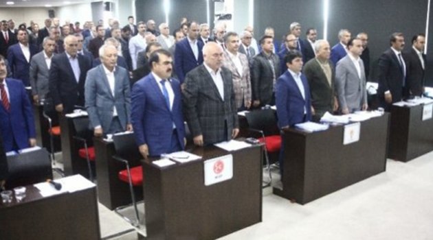 Meclis Üyelerinden Şehide Saygı