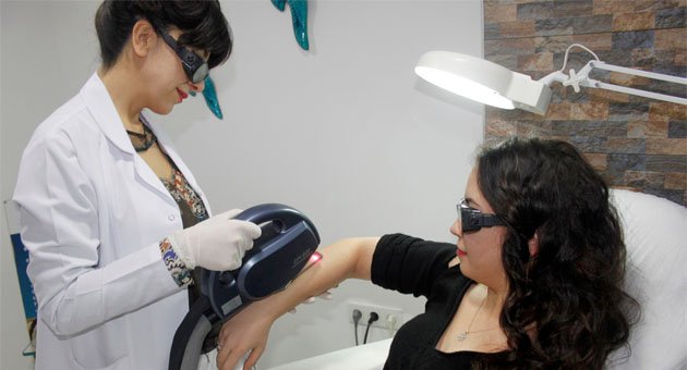 Medikal estetikte bilinçsiz lazer uygulamalarına dikkat !