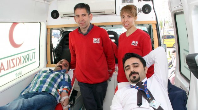 Medline’dan Kızılay’a kan bağışı