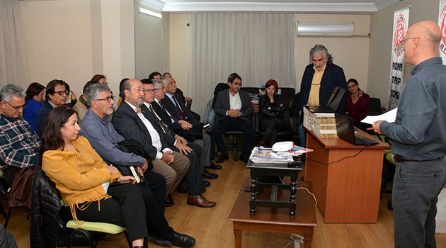 Menteş: Hekimlik kutsal bir meslek