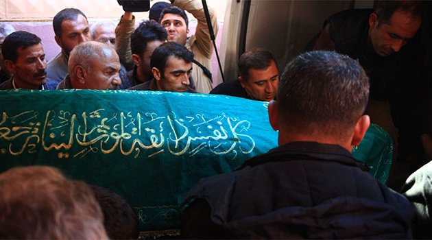 Gösterilerde ölen gencin cenazesi Adli Tıp’tan alındı