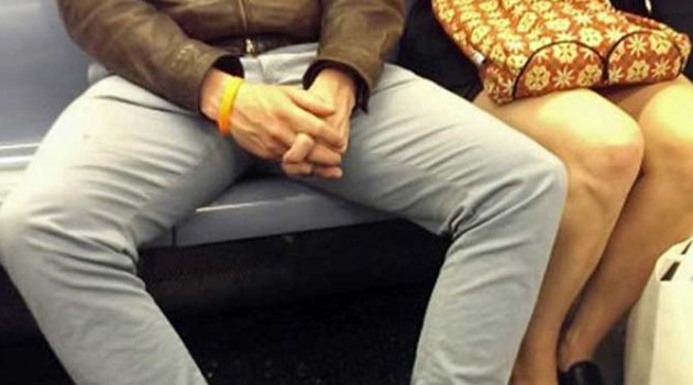 Metroda “bacaklarını topla” gözaltısı