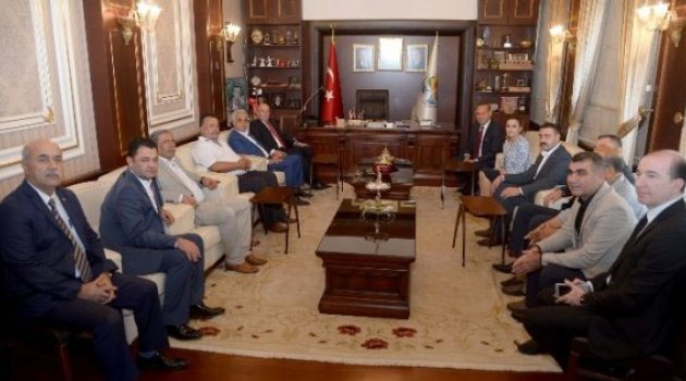 Mevlüt Karakaya, Hüseyin Sözlü’yü Ziyaret Etti