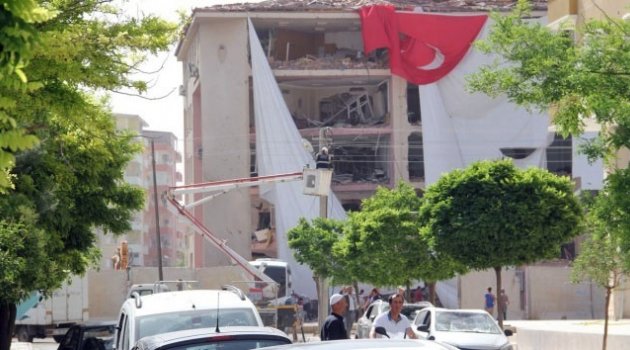 Midyat'ta emniyet müdürü ve jandarma komutanı açığa alındı