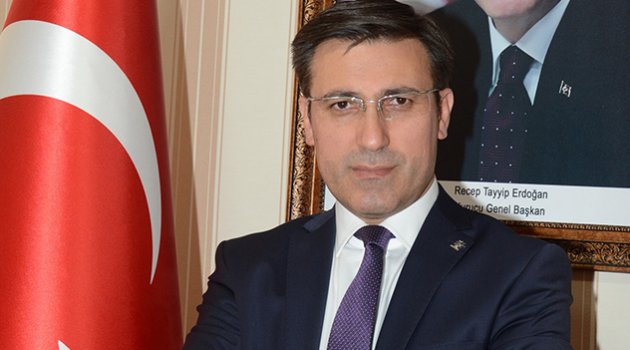 Milletvekili Küçükcan Türkiye’yi temsil için Paris’te