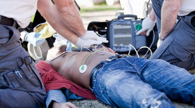 Milyonları kurtaran adam öldü