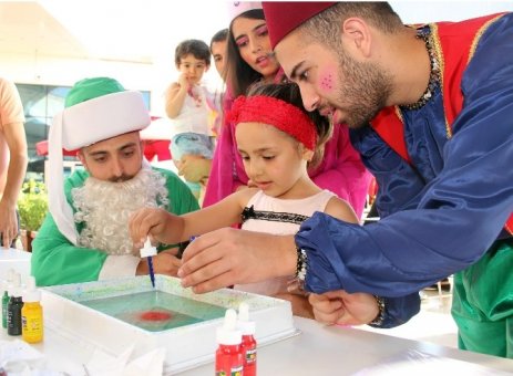 Minik Ellerden Maharetli Dokunuşlar