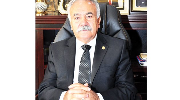 ‘Minnet ve hasretle anıyoruz’