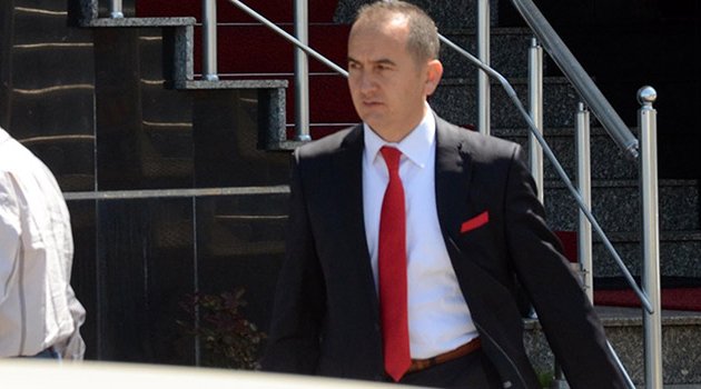 MİT TIR’larını durduran 5 savcı meslekten ihraç edildi
