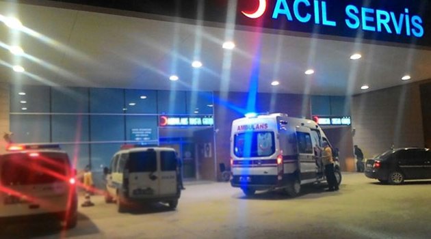 Motosiklet ile otomobil çarpıştı! 2 ölü