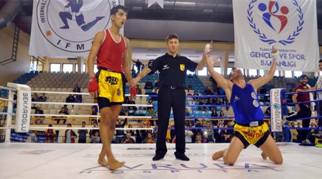 Muay Thai Gençler ve Büyükler Türkiye Şampiyonası