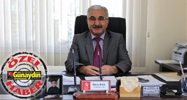 Müdürü kim kolluyor?