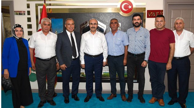 ‘Muhtarlar vazgeçilmezimiz’