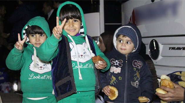 Mültecileri İzmir diye bakın nereye bıraktılar!