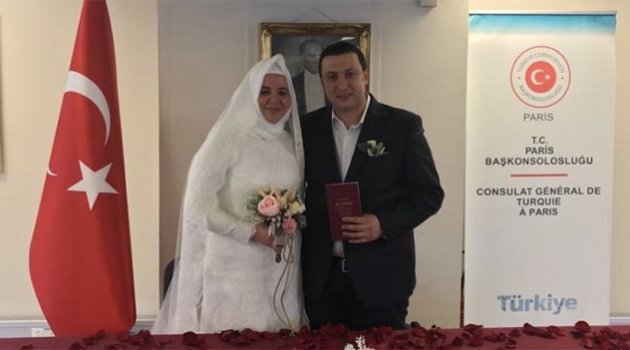 Musa-Emel Çiçek Paris'te dünyaevine girdi
