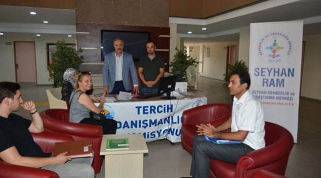 Mustafa Altınsoy Tercih Danışmanlığı Komisyonunu ziyaret etti