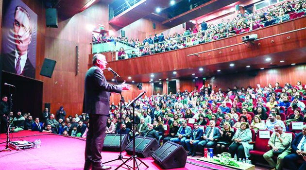 Nazım Hikmet 116 yaşında
