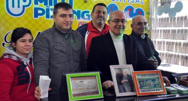 Niğdeli Milli Piyango talihlisi, 12.5 milyon lirasını aldı