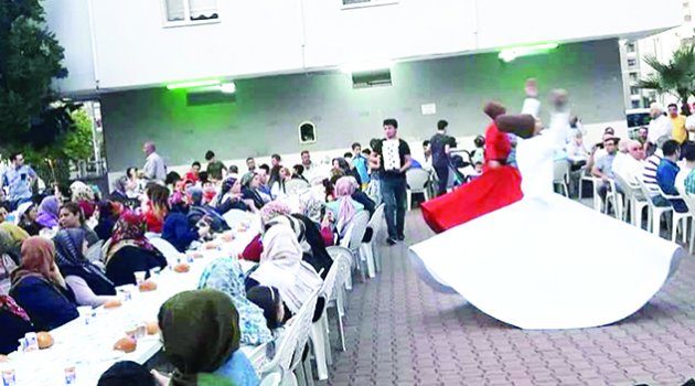 Numanoğlu Camii’nde son iftar