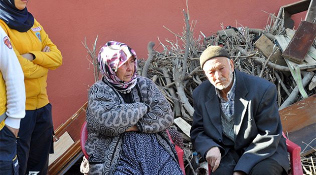 Oğlunun şehit olduğunu portakal toplarken öğrendi