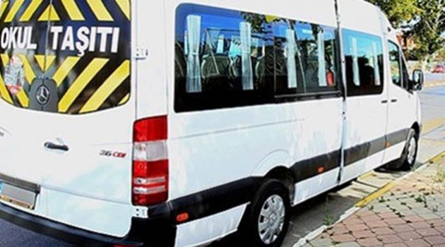 Öğrenci servisi kaza yaptı yaralılar var