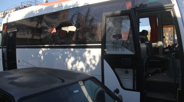 Öğrenci servisine peş peşe ateş açtı sonra intihar etti