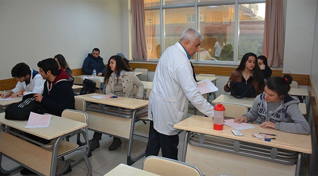 Öğrenciler "Gelecek" sınavında