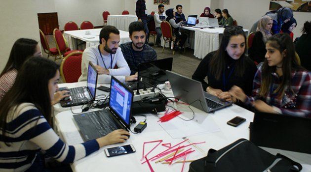 Öğretmen adaylarına eğitim