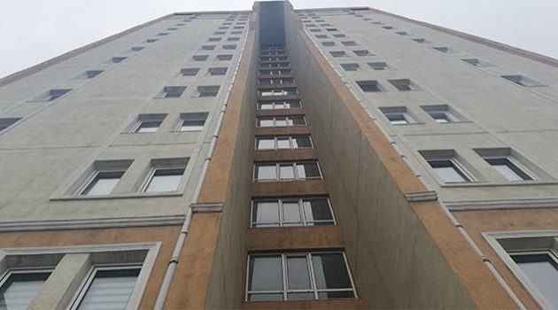 Öğretmen karısını 12'nci kattan attı