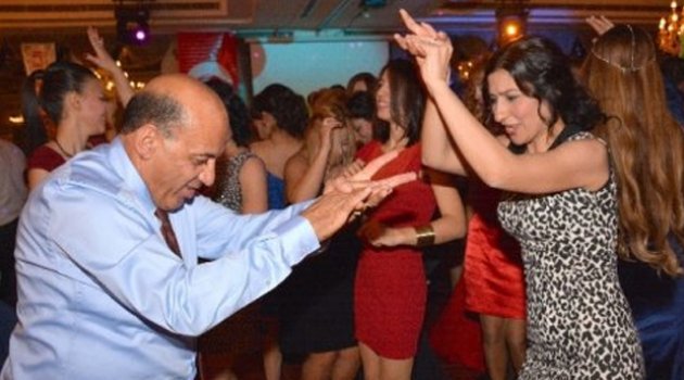Öğretmenlerin coşkulu kutlaması