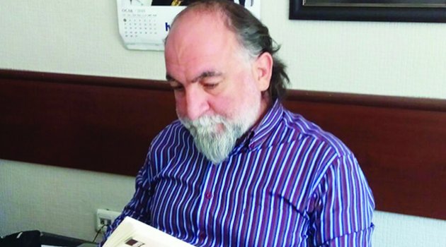 ‘Okuduklarımız başkalarının hayatını yanı başımıza getirir’