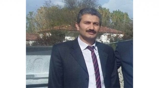 Okul müdürü aracında infaz edildi