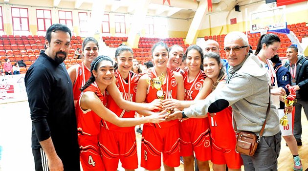 Okulararası Genç Kızlar Basketbol Turnuvası tamamlandı